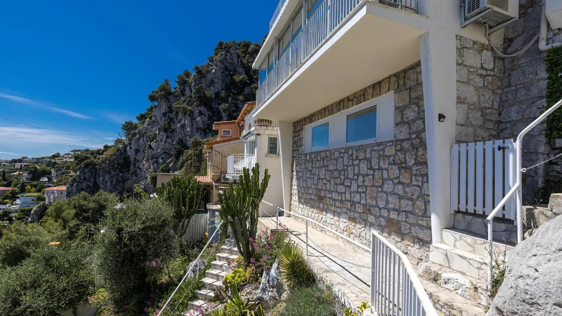 Appartamento 73 Corne D Or - Toit Terrasse - Vue Mer Panoramique - Jaccuzzi Villefranche-sur-Mer